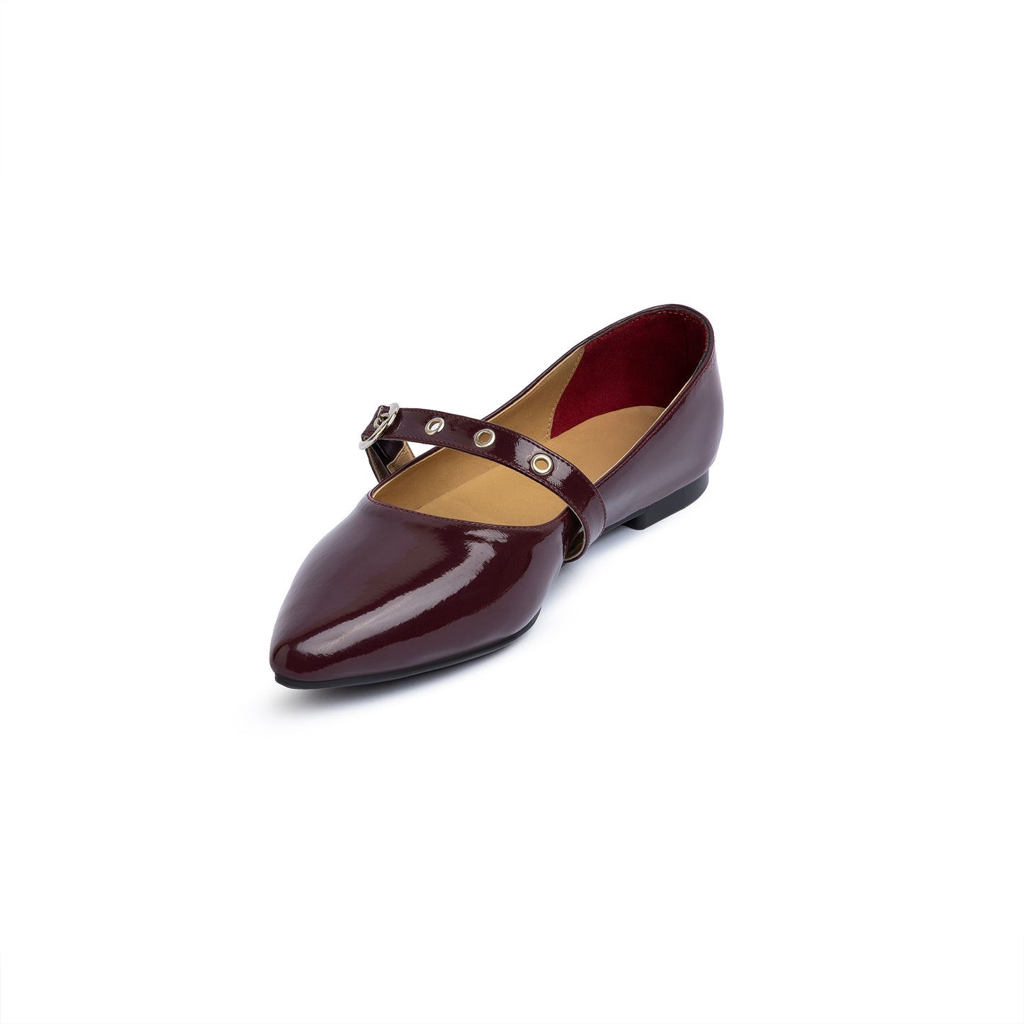 Single Grommet Strap Pointy Ballerina Vernis In Burgundy