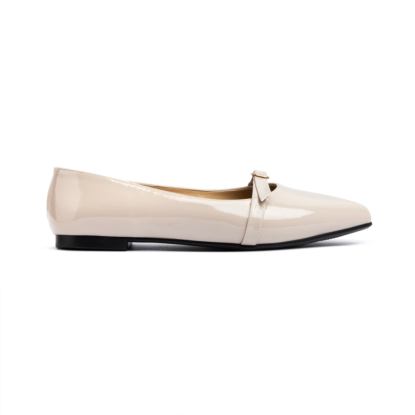 Single Buckle Strap Pointy Ballerina Vernis In Beige
