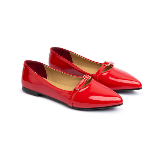 Single Buckle Strap Pointy Ballerina Vernis In Red